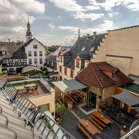 Talstation 20 / Innenstadt, 2 Schlafzimmer, Terrasse * רודסהיים אם ריין