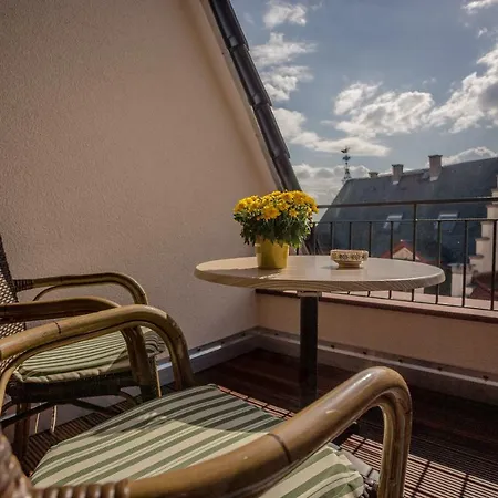 Apartamento Talstation 20 / Innenstadt, 2 Schlafzimmer, Terrasse *